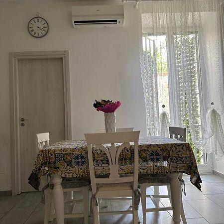 Апартаменты La Casa Di Patti Неаполь Экстерьер фото