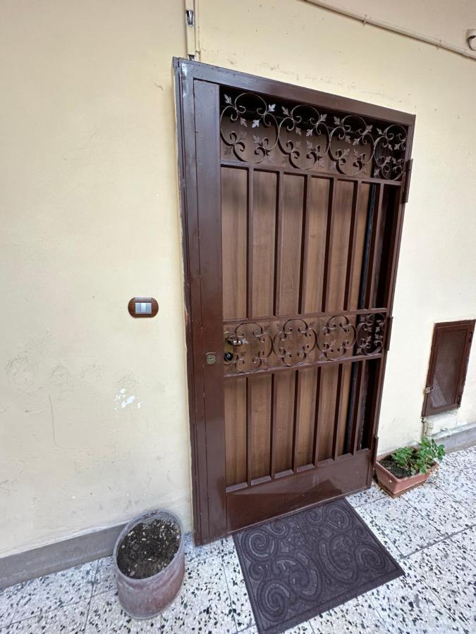 Апартаменты La Casa Di Patti Неаполь Экстерьер фото